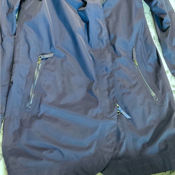 Lululemon Savasana Waterproof Jacket - Picture 12 of 13